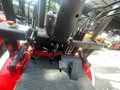 XE NÂNG ĐIỆN 3.5 TẤN EFXZ351