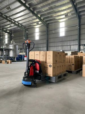 XE NÂNG TAY ĐIỆN 1.5 TẤN SL15L3