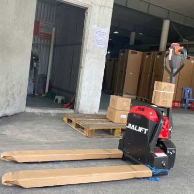 XE NÂNG TAY ĐIỆN 1.5 TẤN SL15L3