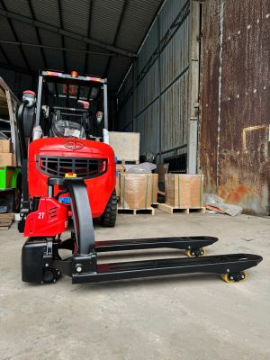 XE NÂNG TAY ĐIỆN 2 TẤN EPT20-EZ
