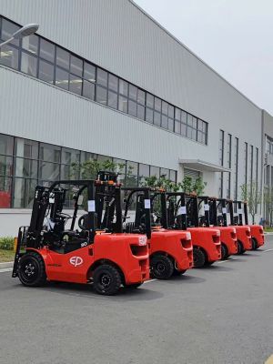 XE NÂNG DẦU 3 TẤN CPCD30T3/H3