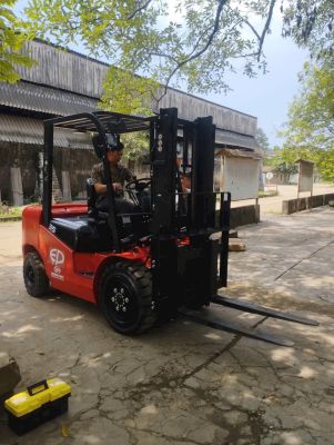 XE NÂNG DẦU 3.5 TẤN CPCD35T3/H3