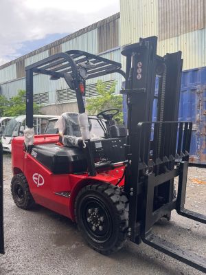 XE NÂNG DẦU 3.5 TẤN CPCD35T3/H3