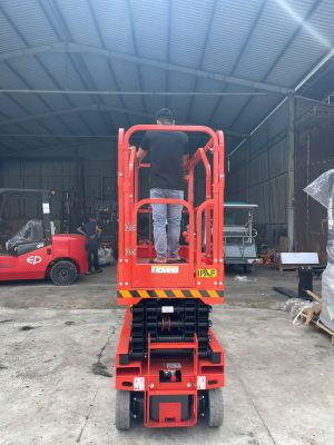 XE NÂNG NGƯỜI 6M CẮT KÉO JS0607 JIALIFT