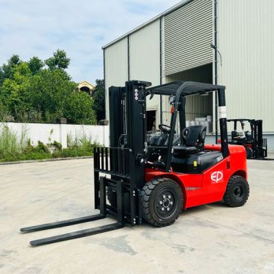 XE NÂNG DẦU 3 TẤN CPCD30T3/H3