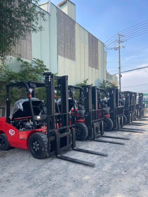 XE NÂNG DẦU 3 TẤN CPCD30T3/H3